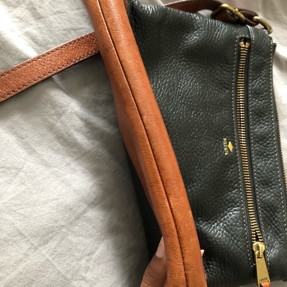 Fossil leather crossbody - Picture 5 of 8